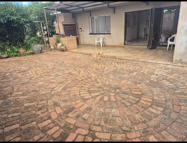3 BEDROOM HOUSE FOR SALE IN LENASIA SOUTH